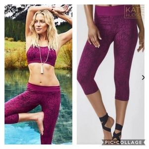 Fabletics Sebastian Seamless Printed Capris Large